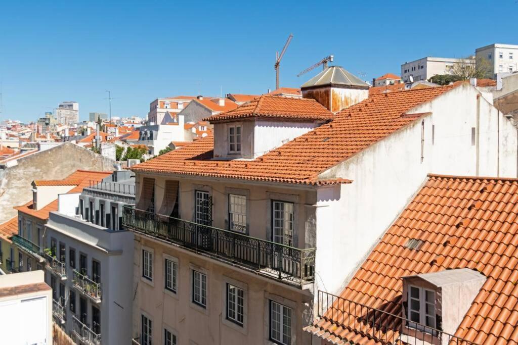 Av. Da Liberdade Comfortable Apt With Balcony Lisboa Exterior foto